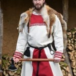 Tunique viking Halvar blanche / rouge