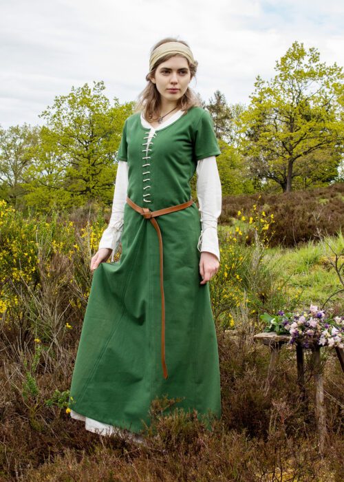 Cotehardie robe médiévale Ava manches courtes verte