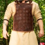 Cuirasse viking en cuir marron