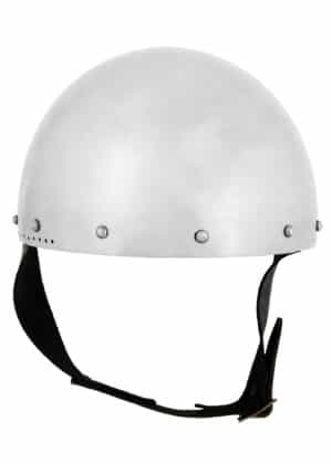 Casque secret médiéval en acier 2 mm, prêt au combat. Léger, robuste et conçu pour la reconstitution ou le GN, avec jugulaire et garniture cuir réglable. Produit ULFBERTH®.