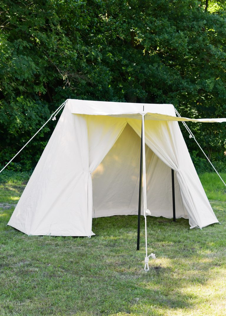 Tente Saxonne Jorvik 4X2 m livrée prête à l'emploi. En coton 340 gsm robuste imperméabilisé et anti-moisissure. Tous les poteaux inclus.
