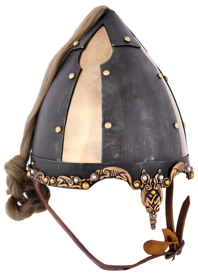 Casque Rus avec plumet synthétique et nasal à décor nordique