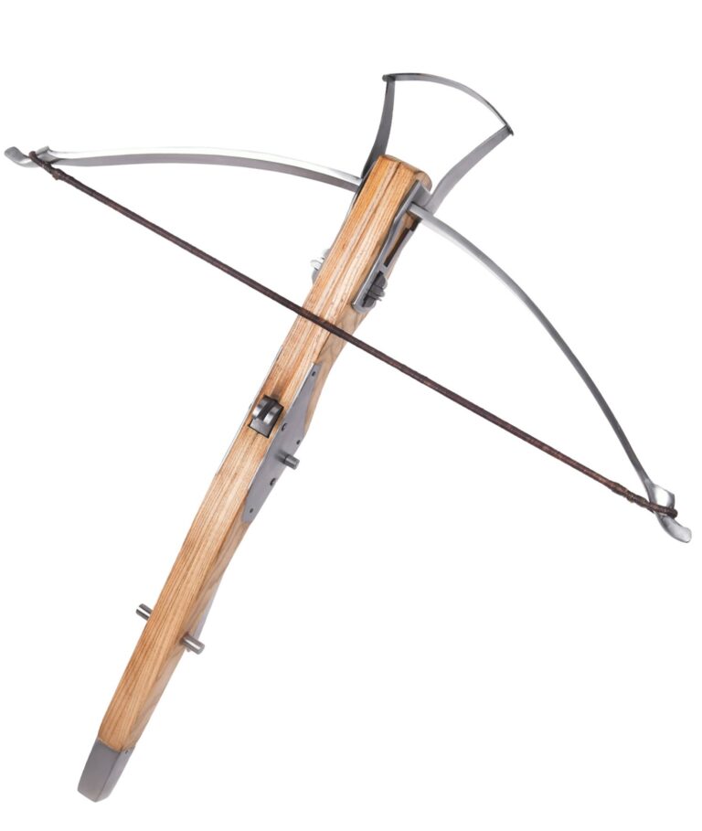 Arbalète Médiévale Légère en bois et acier. Livrée complète avec 3 carreaux. Longueur totale : env. 79 cm.