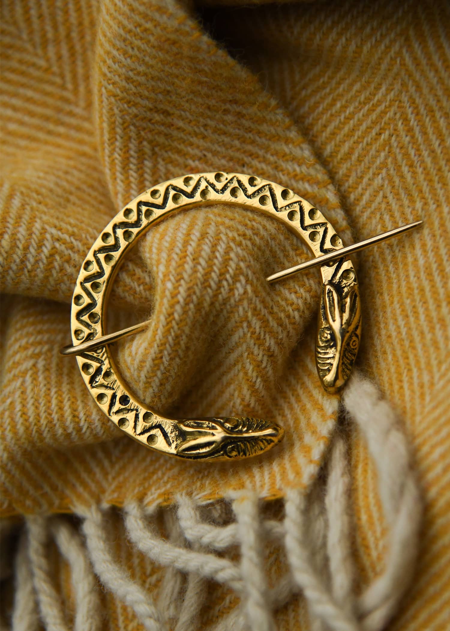 Broche Germanique Dragon laiton 3 Broche Germanique Dragon laiton – Image 3