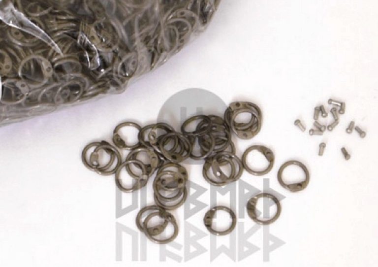Anneaux pleins rivetés acier naturel 8mm