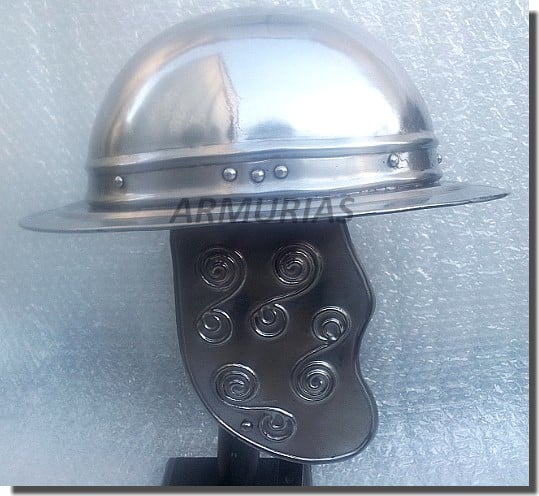 Casque Alésia Guerre des Gaules 1 Casque Alésia Guerre des Gaules