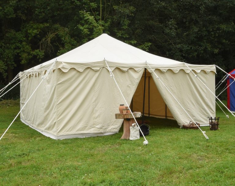 Tente carrée 6 x 6 m