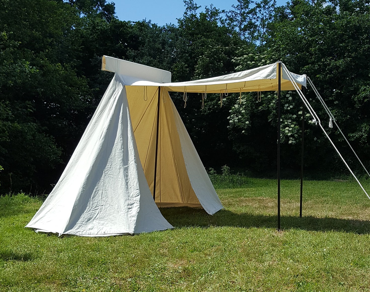 Tente saxonne commerciale 4x6 1 Tente saxonne commerciale 4x6