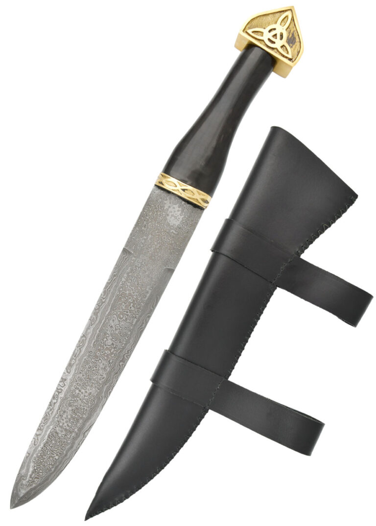 Seax en acier damassé à poignée en corne et fourreau noir
