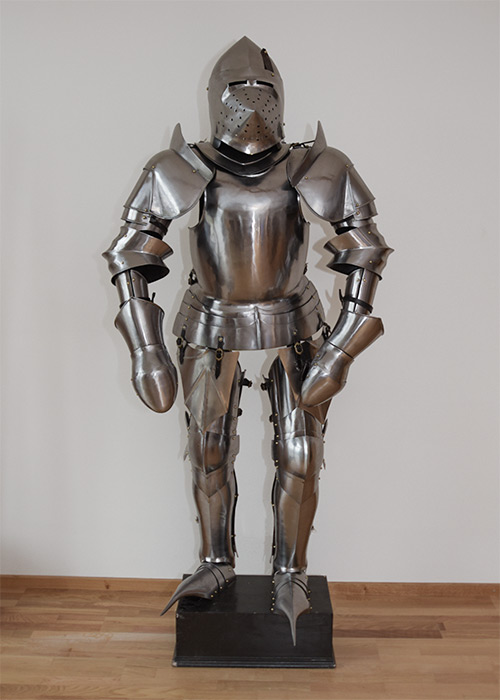 Armure médiévale complète décorative sans support – vue 1