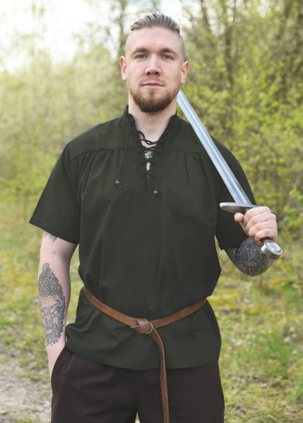 Chemise médiévale à manches courtes – vert olive – taille S