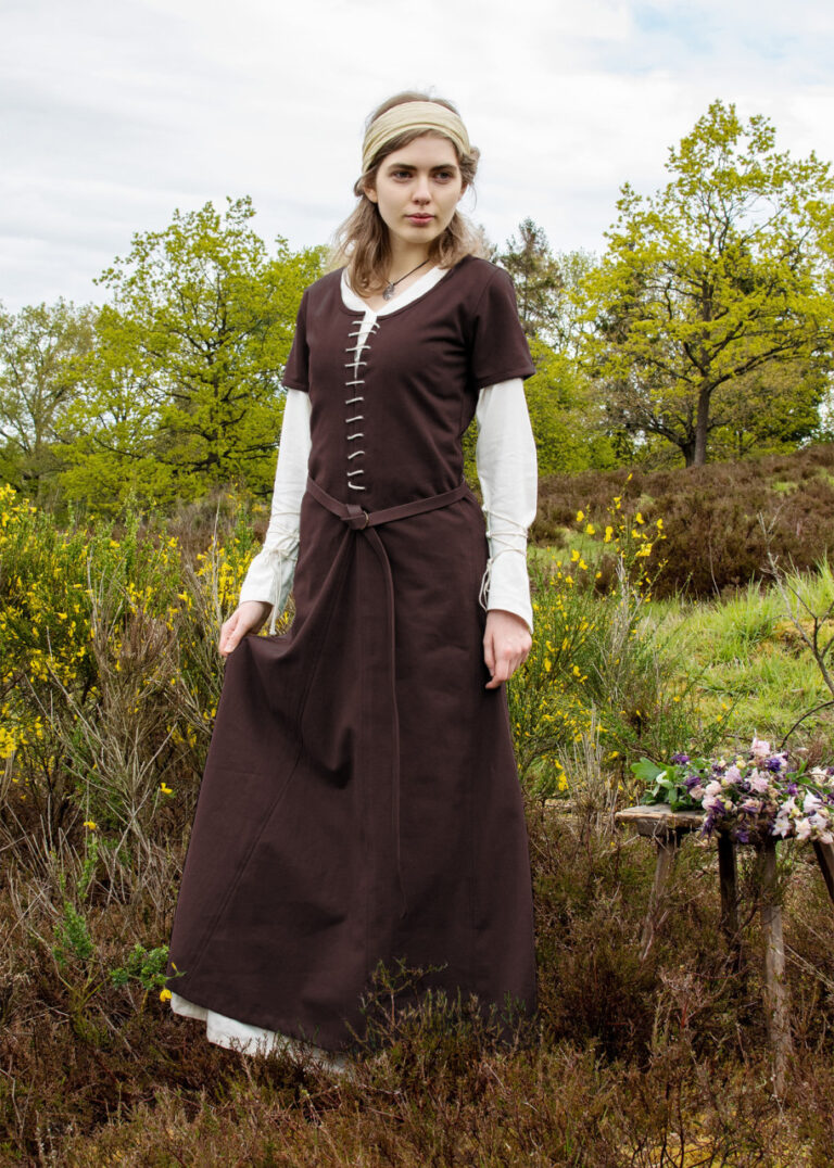 Cotehardie Ava manches courtes, robe médiévale marron
