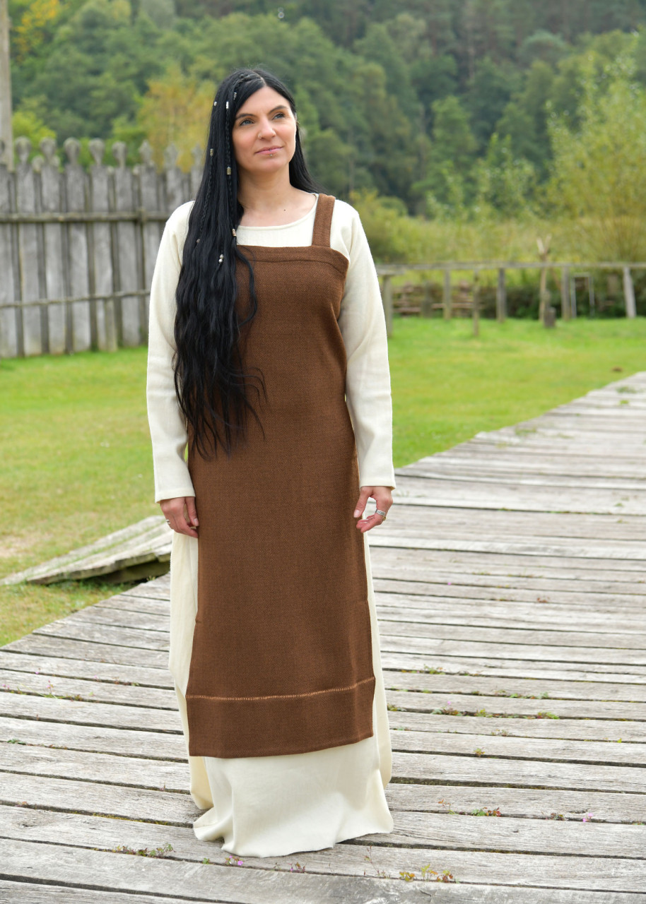 Robe-tablier viking Annik, laine sergé losange, marron – Image 2