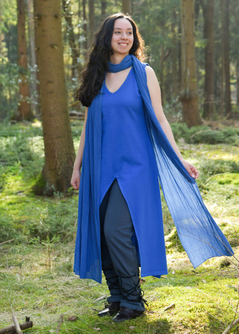 Robe sans manches Ilora avec châle-ceinture, bleu bleuet