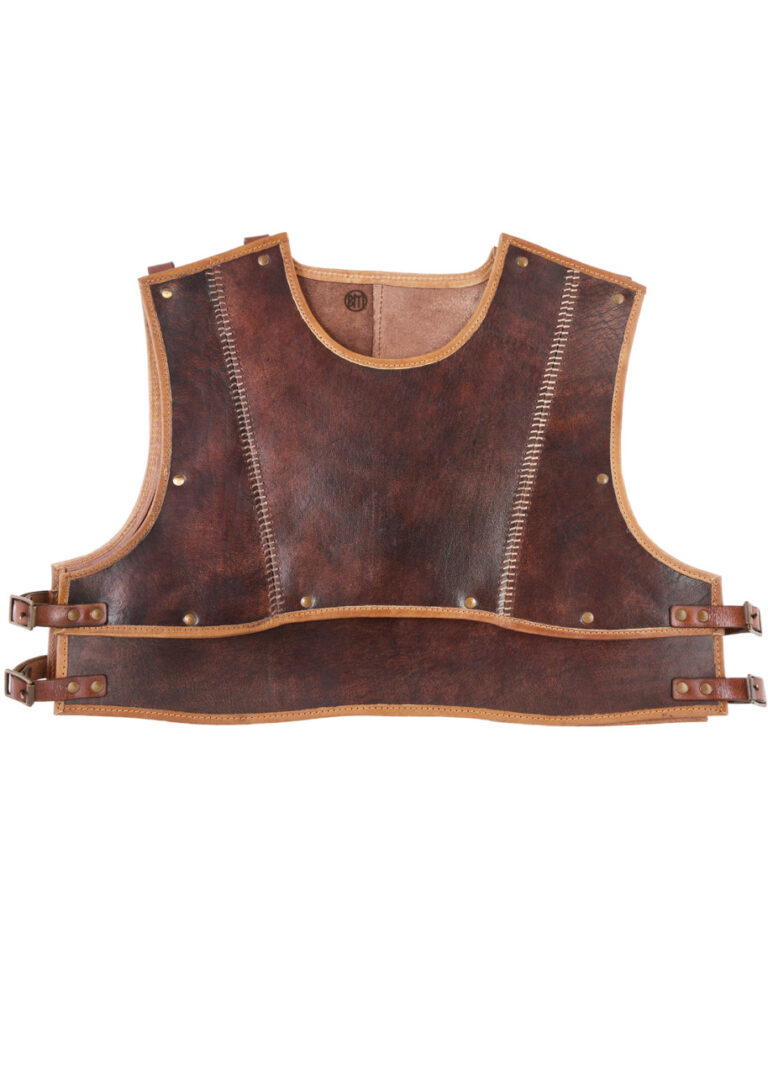 Plastron Arnulf en cuir de buffle marron avec rivets vieillis