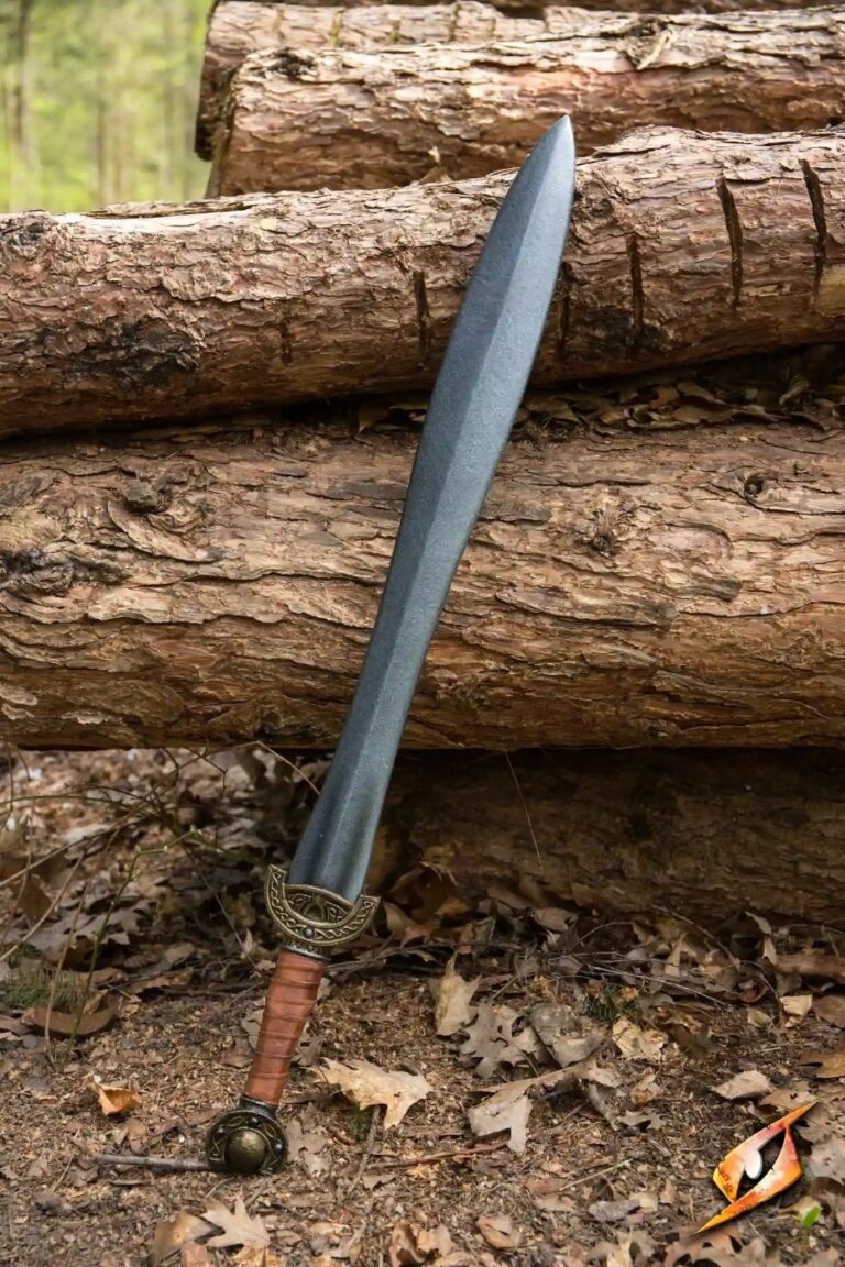 Épée GN Celtic Leaf Epic Armoury en mousse