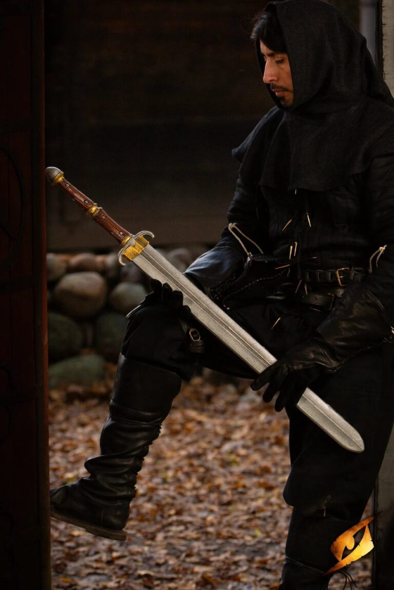 Épée longue GN Mercenary Vanguard Epic Armoury en mousse