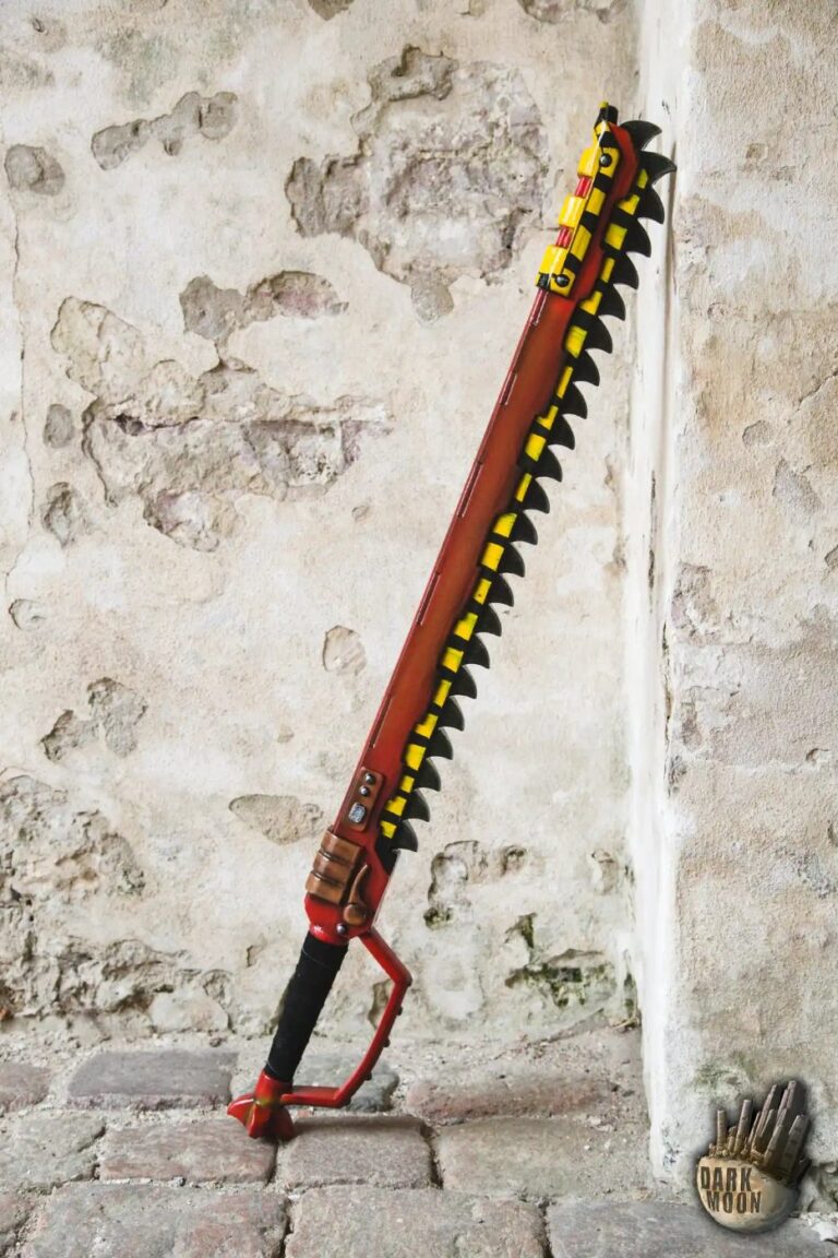 Épée tronçonneuse GN Chainsword Epic Armoury en mousse – version 100 cm