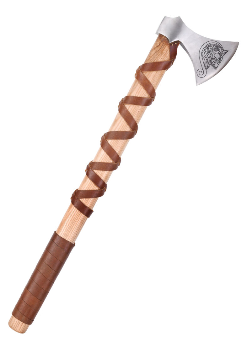 Hache viking moulée type G, vue principale sur fond blanc