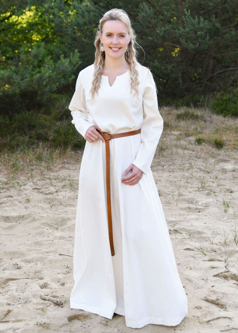Robe légère Milla naturelle — présentation du vêtement