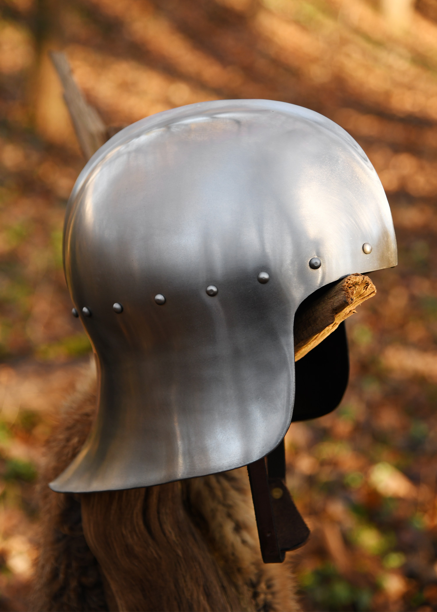 Casque d’archer anglais du XVe siècle – acier 1,6 mm 3 Casque d’archer anglais du XVe siècle – acier 1,6 mm – vue 2