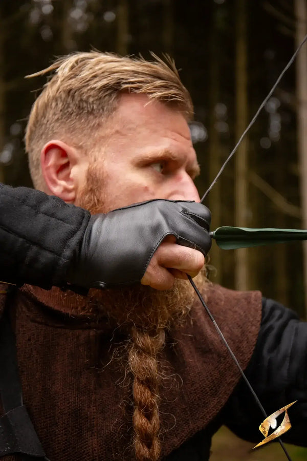 Demi-gant d’archerie en cuir – Epic Armoury