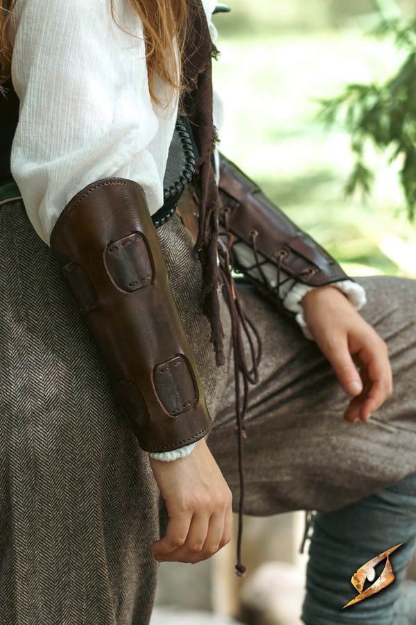 Brassards Pathfinder en cuir Epic Armoury