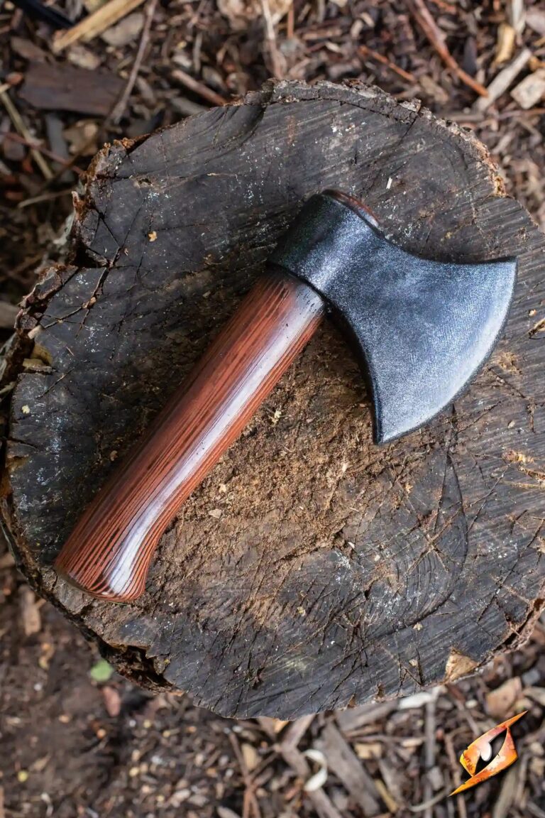 Hache de lancer GN Hirdsman Epic Armoury