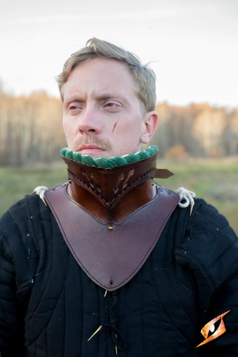 bavière en cuir Noble Epic Armoury – coloris marron et vert