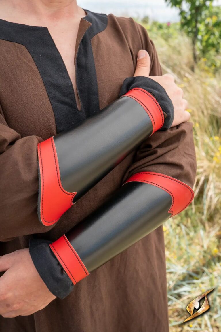 brassards Warrior en simili cuir Epic Armoury – coloris noir et rouge