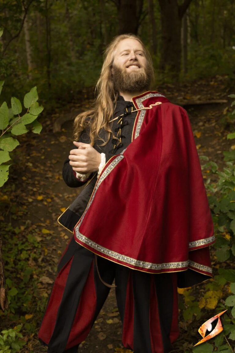 cape de mousquetaire Aramis Epic Armoury – coloris rouge