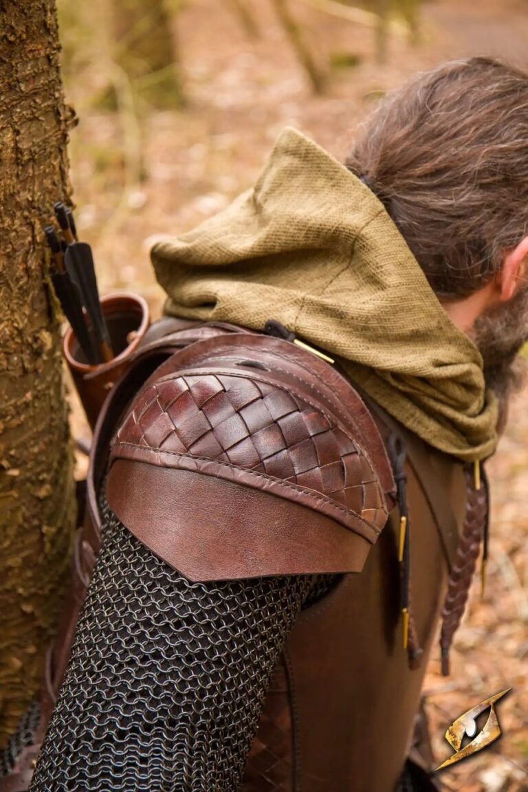 épaulières en cuir Ranger Epic Armoury