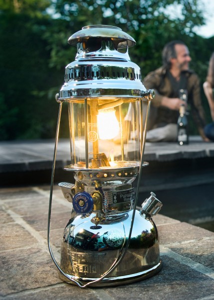 Lampe à pression Petromax HK500 chromée – vue 2
