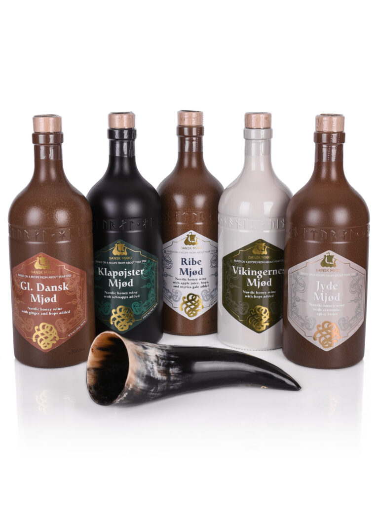 Dansk Mjød : coffret hydromel et corne à boire n° 2